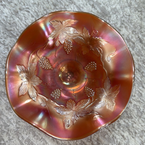 Vintage Fenton Glass Grape Cable Marigold Carnival Glass Compote Ruffled Bowl - Picture 4 of 8